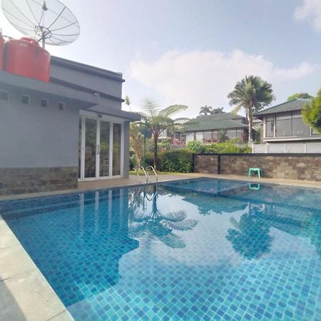 Villa Bukit Danau Lot 14 Cinengangirang Zewnętrze zdjęcie