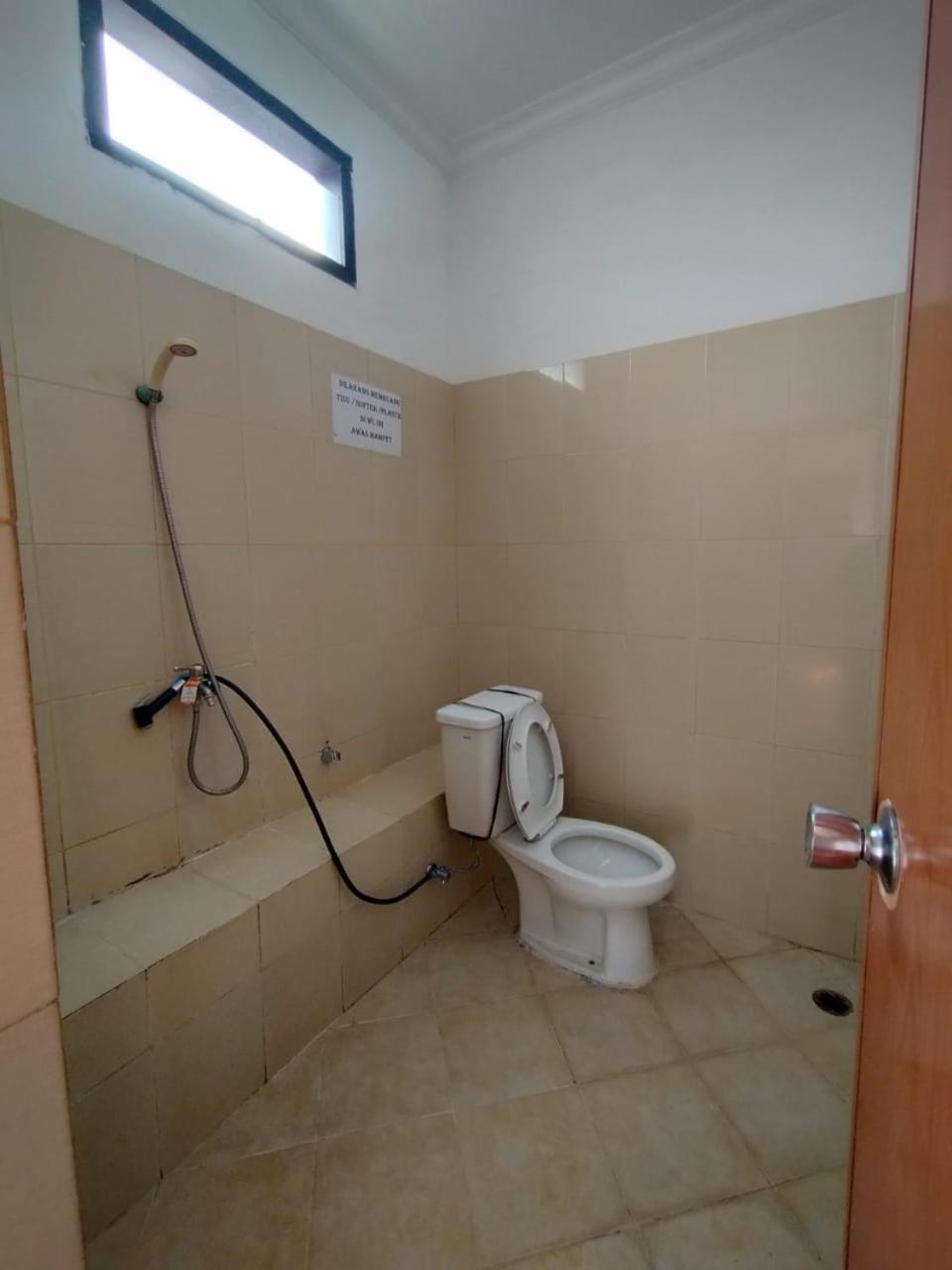 Villa Bukit Danau Lot 14 Cinengangirang Zewnętrze zdjęcie